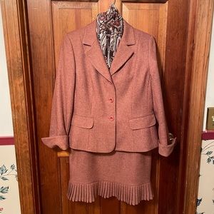 Two-piece women’s suit